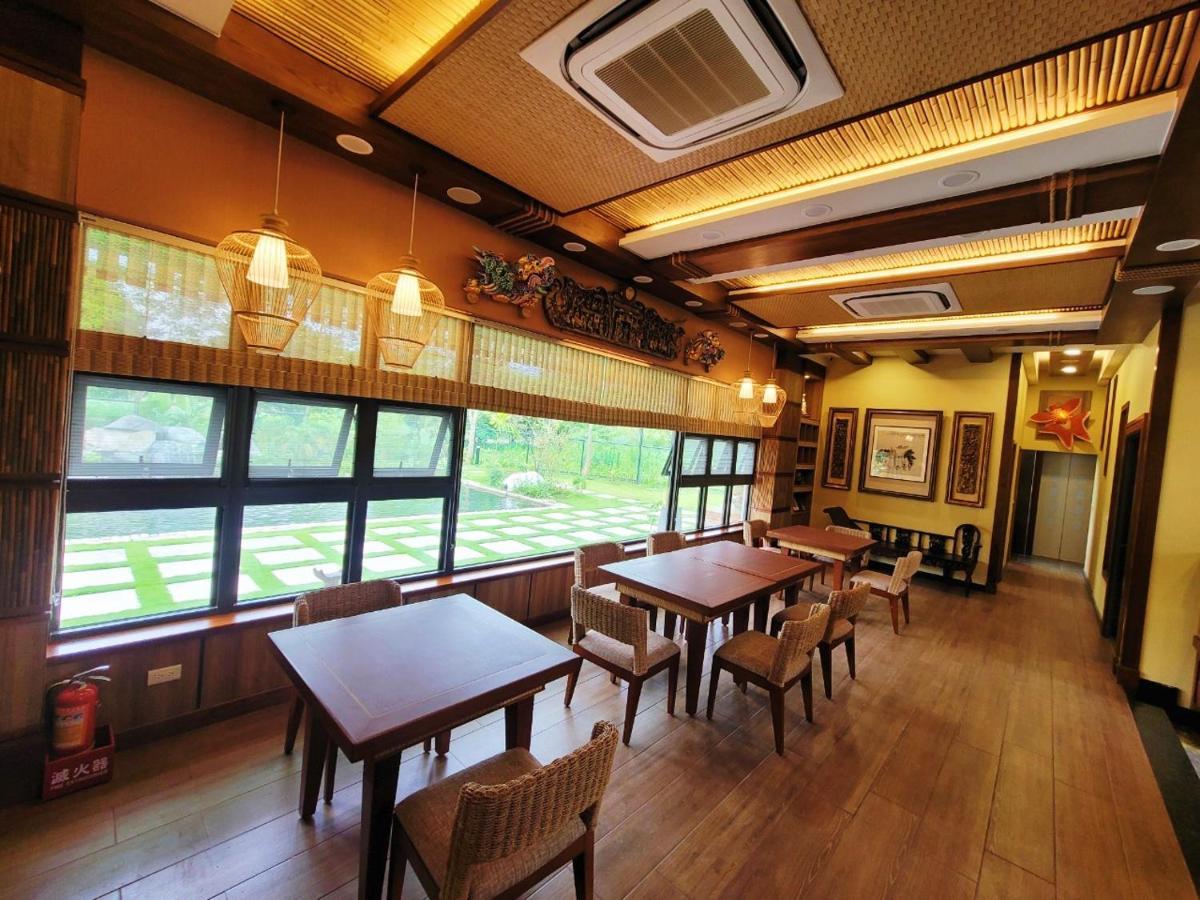 Apartamento 山花映水紅莊園民宿 Yuemei Exterior foto